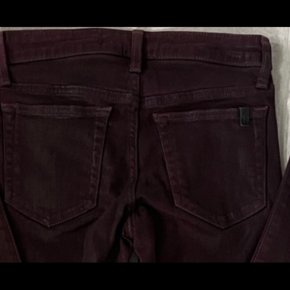 JOE’S JEAN’S (LADIES), SIZE 24”W, COATED BORDEAUX COLOR - Picture 5 of 6